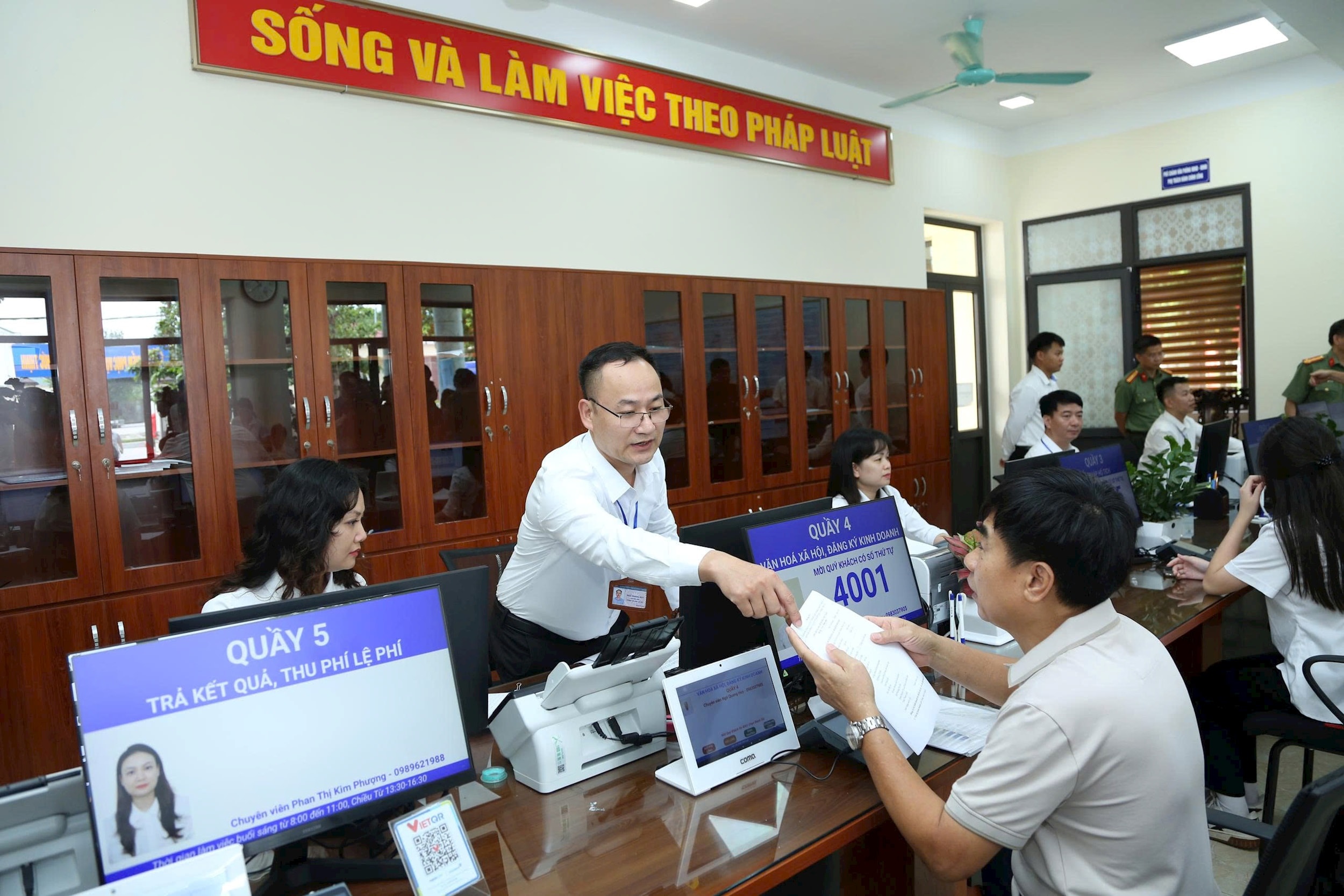 [Podcast] Ủy quyền cho công chức cấp xã – Bước tiến mới trong cải cách hành chính Thủ đô