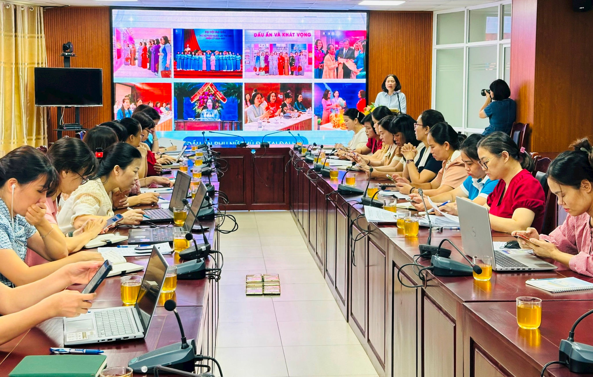 Phụ nữ Hà Nội quán triệt Nghị quyết Đại hội đại biểu phụ nữ toàn quốc lần thứ XIV