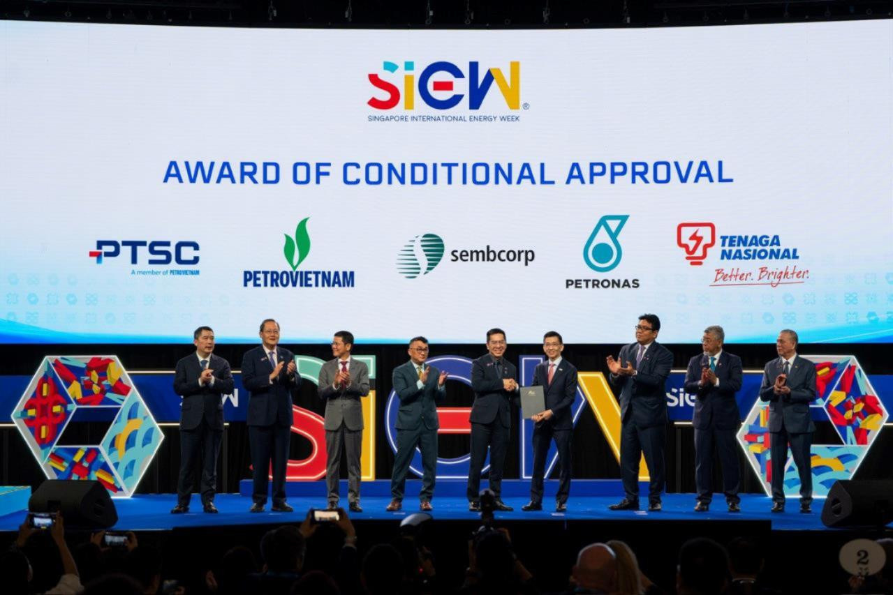 Dự án xuất khẩu điện Việt Nam – Malaysia – Singapore ‎đạt dấu mốc quan trọng tại SIEW 2026