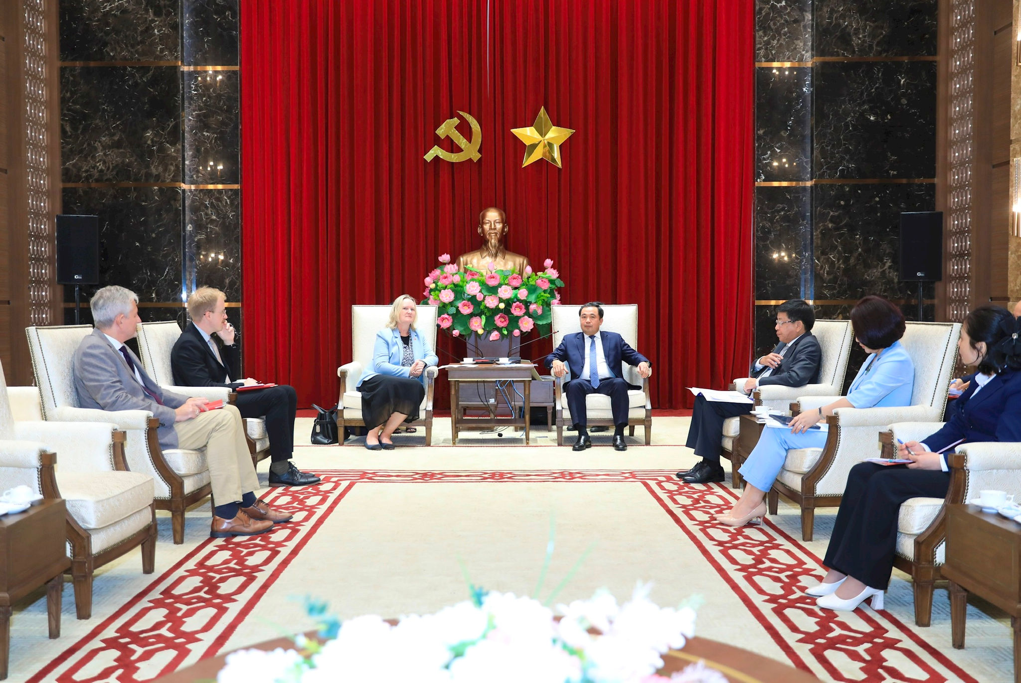 Hà Nội thúc đẩy hợp tác phát triển đô thị bền vững và tăng trưởng xanh với Đan Mạch