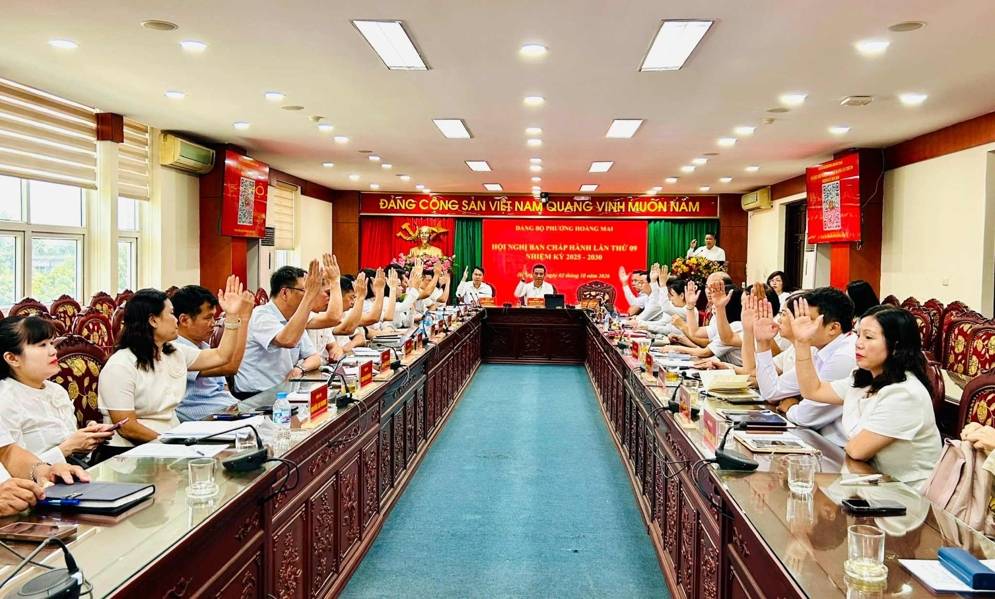 Đảng bộ phường Hoàng Mai thông qua nhiều nội dung quan trọng